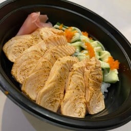 ข้าวหน้าแซลม่อนเบิร์น