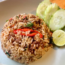 ข้าวผัดกะเพราเนื้อออส (Company B)