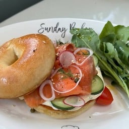 Smoked Salmon & Dill Cream Cheese Bagel (LM) 