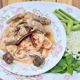 ขนมจีนน้ำยา อร่อยอิ่มท้อง