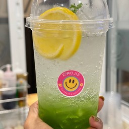 กีวี่ อิตาเลียนโซดา