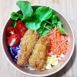 สลัดปลาดอลลี่ทอด (กล่อง)
