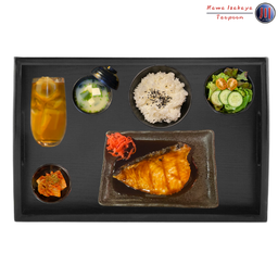 ชุดข้าวแซลมอนซอสเทริยากิ (Salmon Teriyaki Don Set)