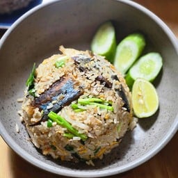 ข้าวผัดปลาทู