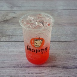 น้ำแดงโซดา