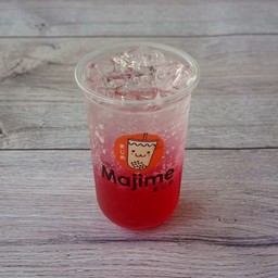 สตรอเบอร์รี่โซดา