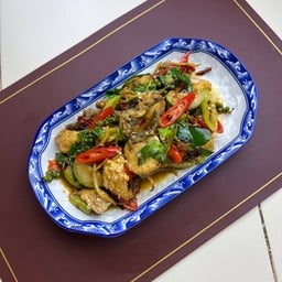 ผัดฉ่าปลากะพง (กับข้าว)