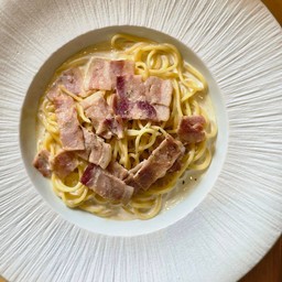 สปาเก็ตตี้คาโบนาร่า