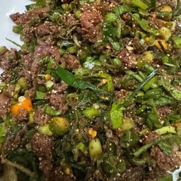 ก้อยหมูมะนาว