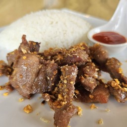 ข้าวหมูทอดกระเทียมพริกไทย