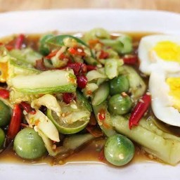 ตำแตงไข่ต้ม