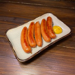 ไส้กรอกย่าง (Karakuchi Sausage)