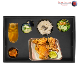ชุดข้าวไก่คาราเกะ (Karage Set)