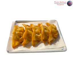 เกี๊ยวซ่าทอด (Fried Gyoza)