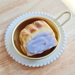 ปังเผือกหอม