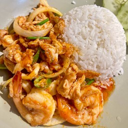 ข้าวราดผัดพริกเผา