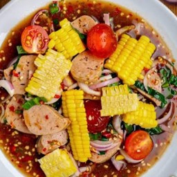 ยำข้าวโพดหมูยอ