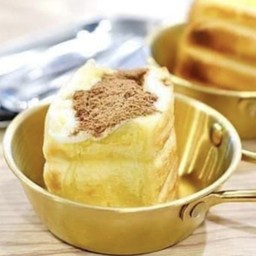 ปังไมโล-นม