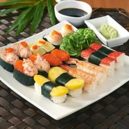 ซูชิเซ็ทดั้งเดิม F