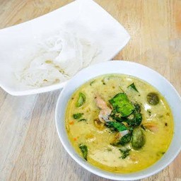 ขนมจีนเขียวหวานไก่