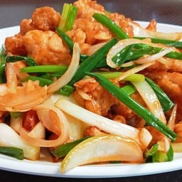 กับ/ไก่ผัดเม็ดมะม่วง Stir -Fried Chicken with Cashew Nuts