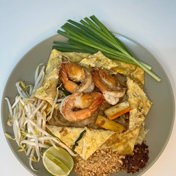 ผัดไทยบ้านสาม อ