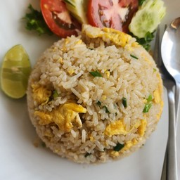 ข้าวผัดหมูหรือไก่