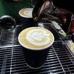 คาปูชิโน่(ร้อน)