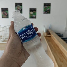 น้ำเปล่า 550 ml