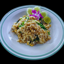 ข้าวผัดปลาเค็ม