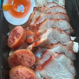 ข้าวหมูแดง