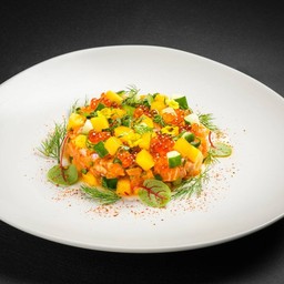 SALMON TARTARE