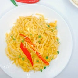 ผัดหน่อไม้ใส่ไข่