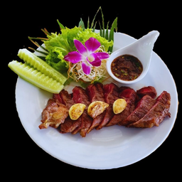 เนื้อสเต็กย่างจิ้มแจ่ว