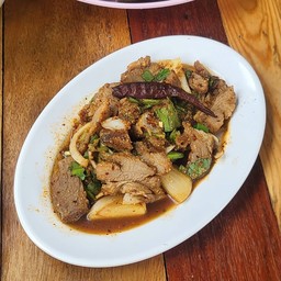 หมูน้ำตก