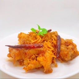 ปลาผัดซอสมะขาม