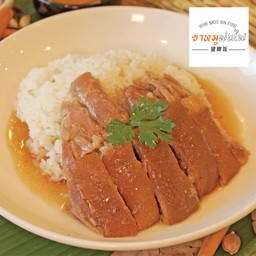 คุ้มสึ ข้าวหน้าเนื้อ สายลม