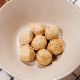 ลูกชิ้นลวก.