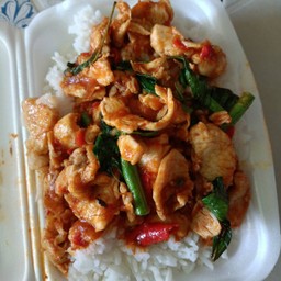 ร้านแม่จิตต์ข้าวแกงอาหารตามสั่ง