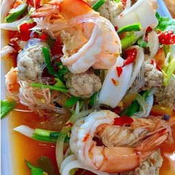 ยำรวมมิตรทะเล