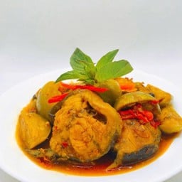 ผัดเผ็ดปลาดุกใส่มะเขือ