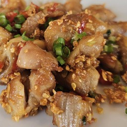 ไก่คั่วพริกเกลือ