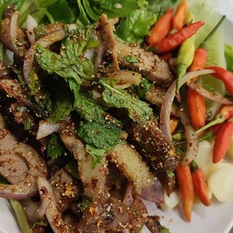 น้ำตกเนื้อ