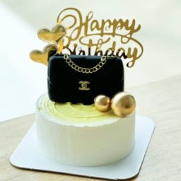 ครึ่งปอนด์ เค้กกระเป๋าชาแนลดำ แถมป้ายในรูป