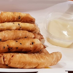 [อร่อยซ่ากับโค้ก] กล้วยทอดมัมมี่ 1 ชุด (แยกนมข้น)ทอดใหม่ [6-8ชิ้น]ขึ้นอยู่กับขนาดกล้วย +  แฟนต้า กลิ่นส้ม (กระป๋อง) 