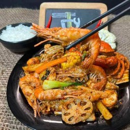 ยำหมาล่าทะเล