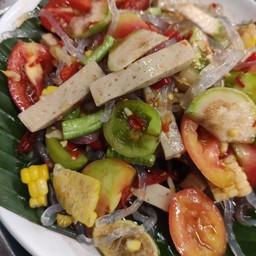 ตำเหลาหมูยอ