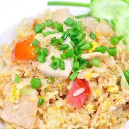 ข้าวผัดหมู.