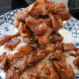 ข้าวบ้านม๊า กระเพรา