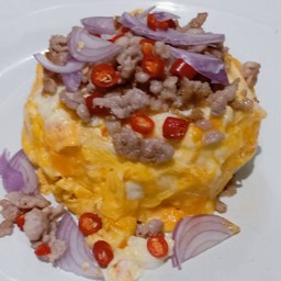 ข้าวไข่ขยี้พริกน้ำปลา